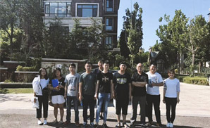 室内设计专业学员量房实习